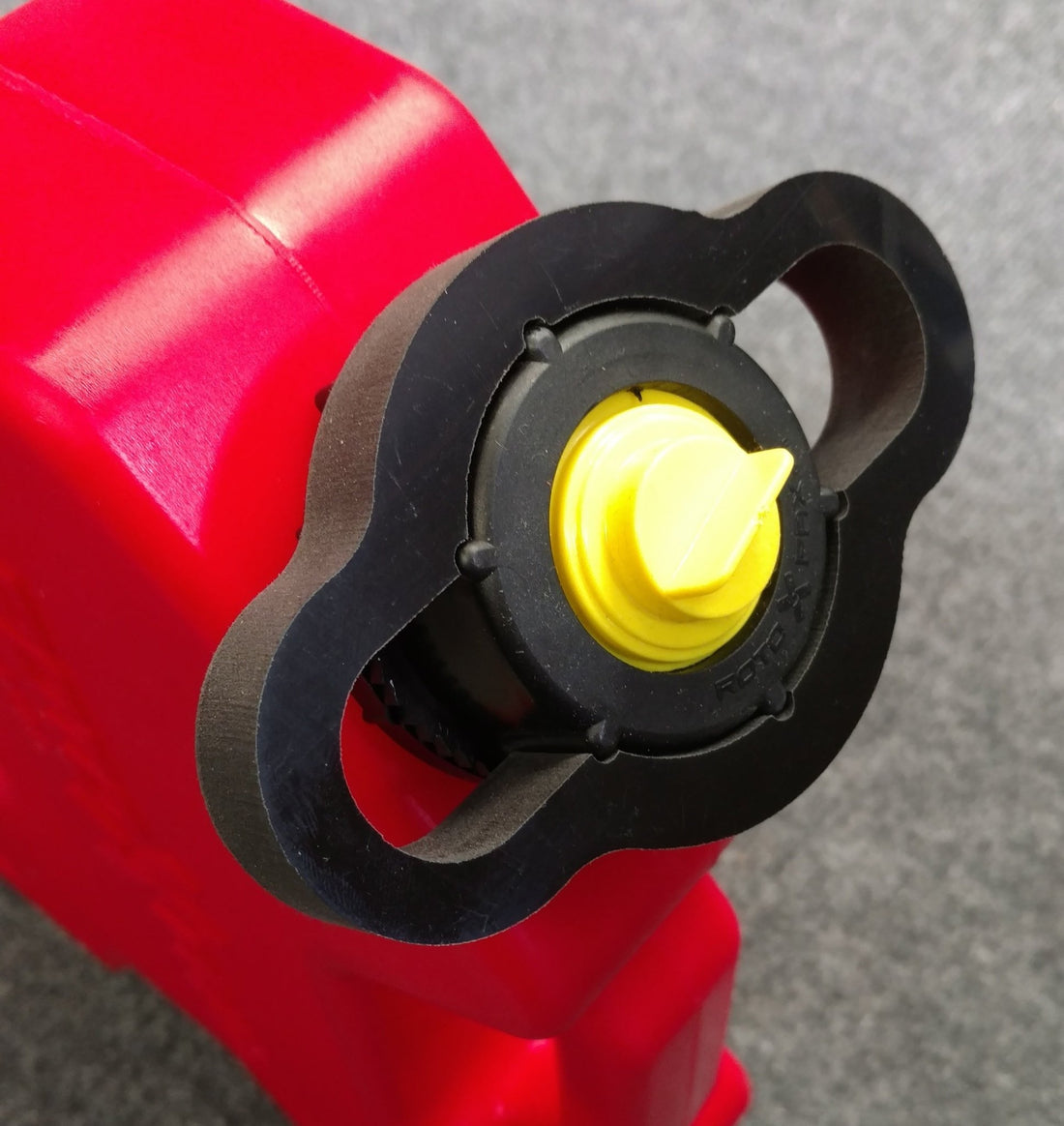 Gas Cap Wrench / Handle for RotoPax Fuel Cans - Diesel Freak