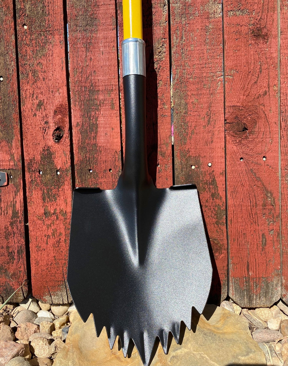 Krazy Beaver Shovel (Black Textured Head / Yellow Handle 45635) - Diesel Freak