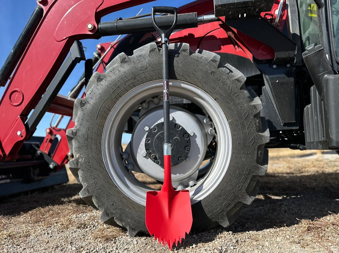 Krazy Beaver Shovel XL (Red Textured Head / Black Handle) - Diesel Freak