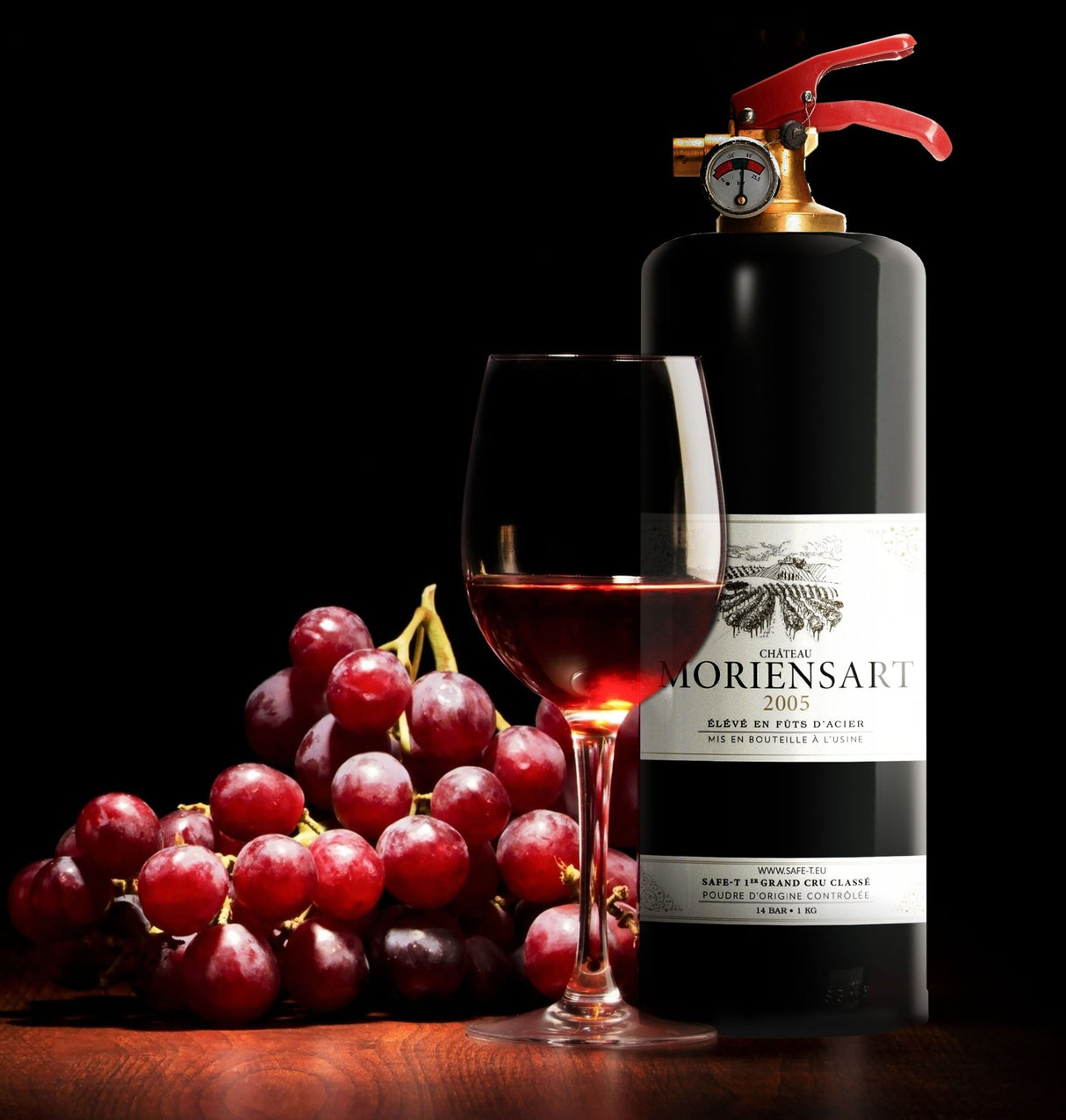 Wine fire extinguisher - Diesel Freak