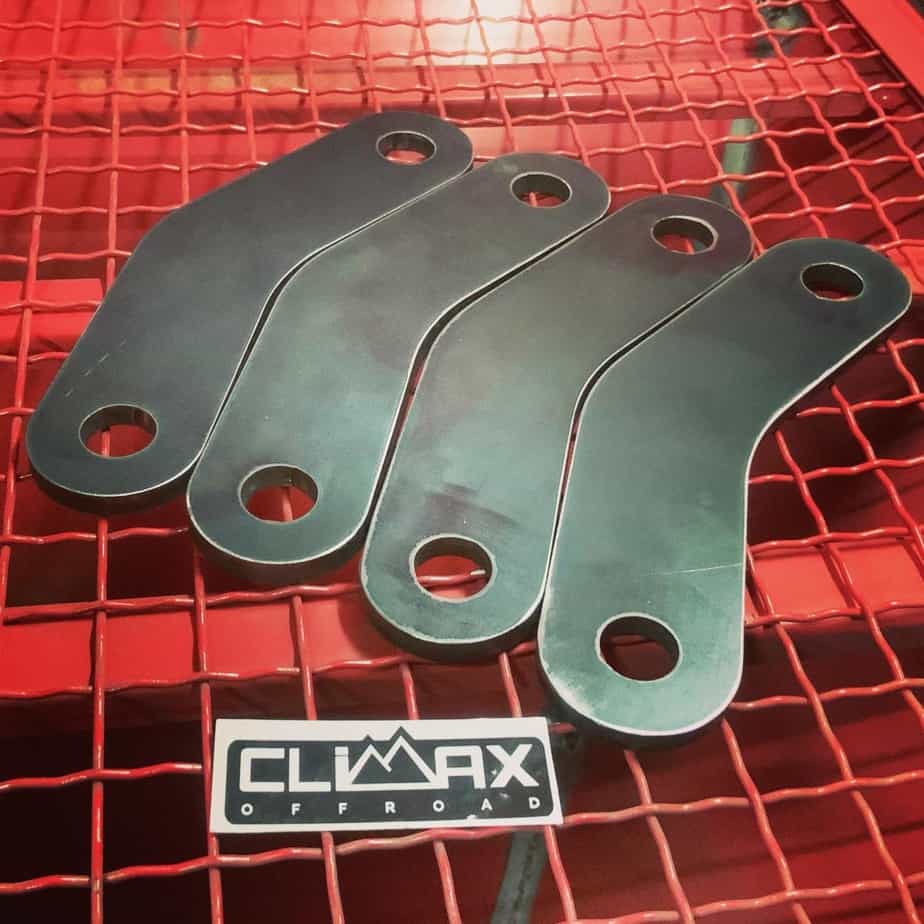 Climax 1.5” Lift Shackles for Roxor